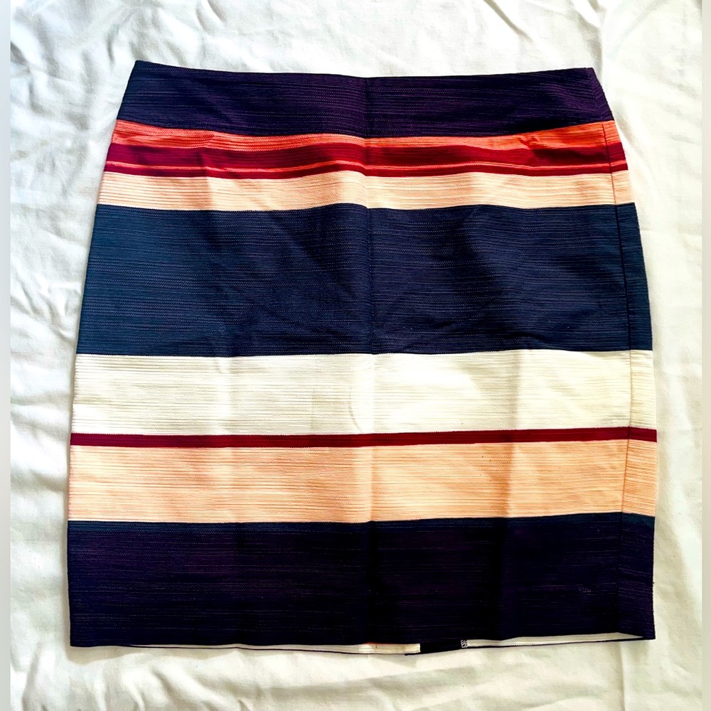 Loft pencil skirt